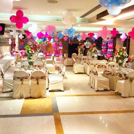 Hotel Gk International Chandīgarh Εξωτερικό φωτογραφία