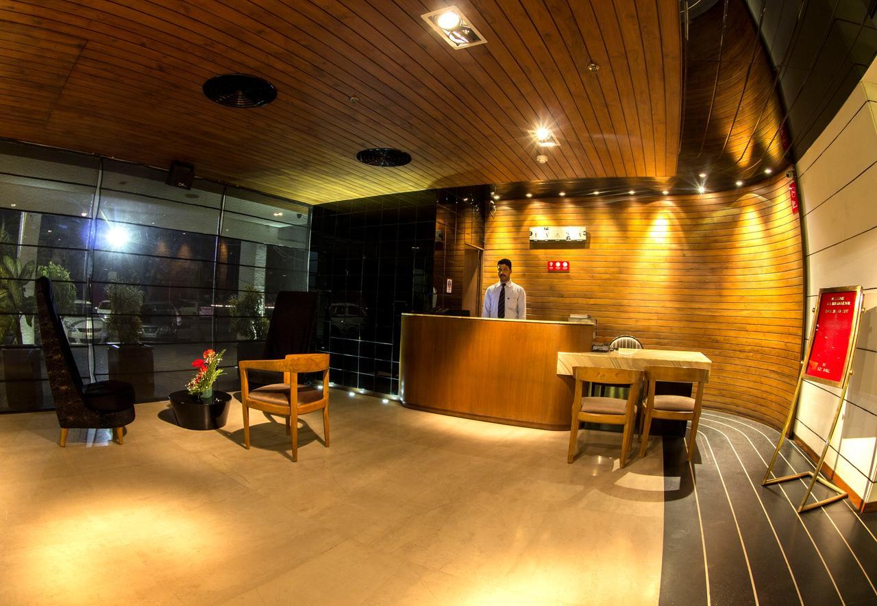 Hotel Gk International Chandīgarh Εξωτερικό φωτογραφία