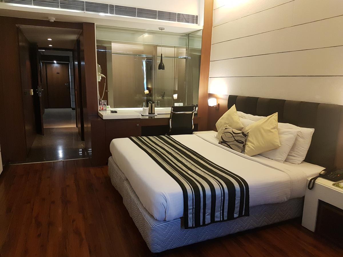 Hotel Gk International Chandīgarh Εξωτερικό φωτογραφία