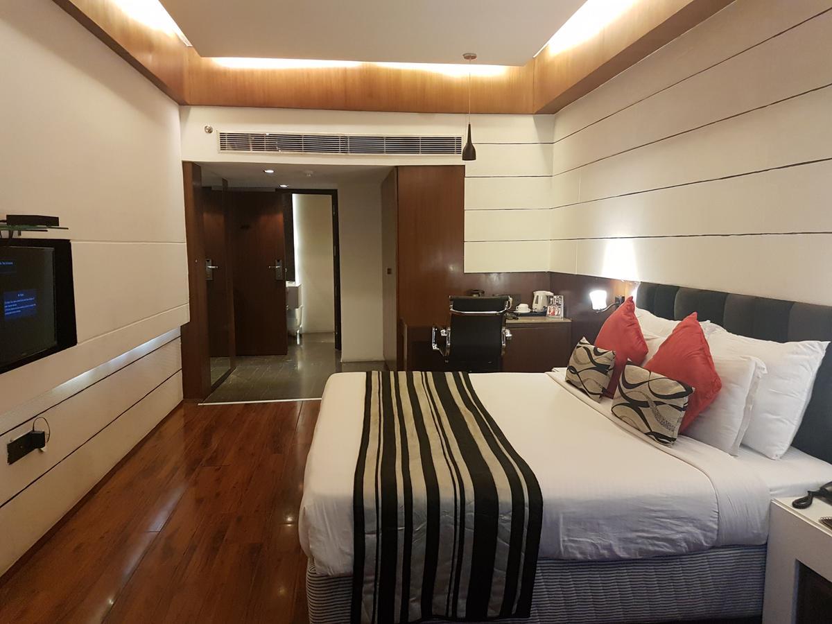 Hotel Gk International Chandīgarh Εξωτερικό φωτογραφία